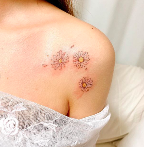 Black  Gray Shoulder Flower Tattoo  TattManiaTattMania