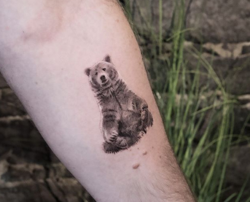 Bear tattoo ideas featured image