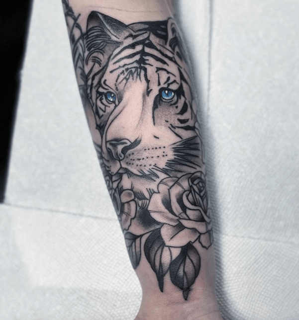 Stunning Tiger Tattoo Designs For The Upper Arm