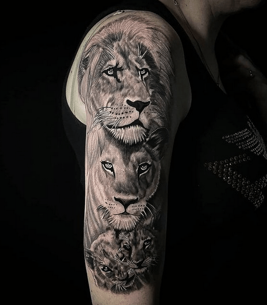 RI Tattoos  The Black Pearl on Twitter Mr Lion watching over his land  check out this beauty  By ravectattoos raveingink     lion land  sun reflection tree elephant 