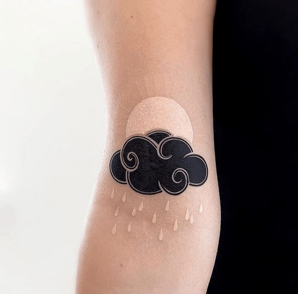 Japanese Clouds Tattoo Images – Browse 2,811 Stock Photos, Vectors, and  Video | Adobe Stock