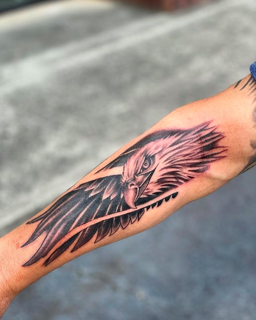 Eagle Tattoo On Leg | Tattoo Designs, Tattoo Pictures