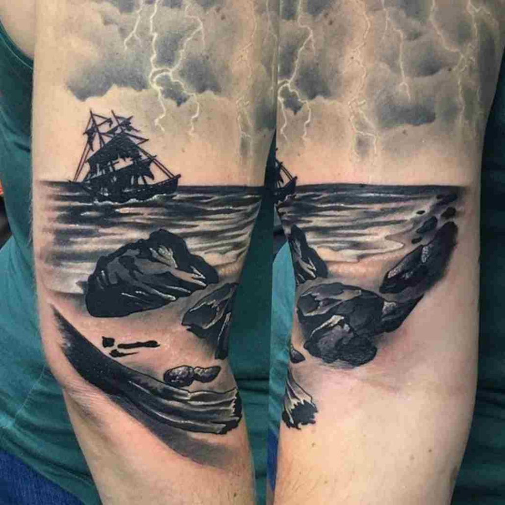 Sailing Ship with Sunken Anchor Leg Piece